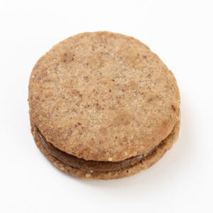 Alternative view of Alfajor de almendra con dulce de leche